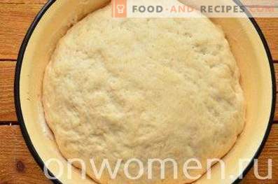 Pełnoziarnisty chleb razowy w piekarniku