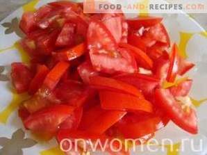 Siltie paprikas un tomātu salāti ar vistu