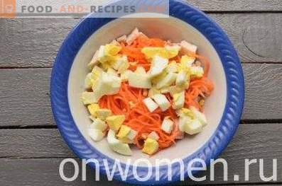 Salade de poulet, pruneaux et carottes coréennes
