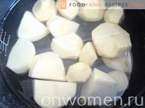Kartupeļu biezeni ar pienu